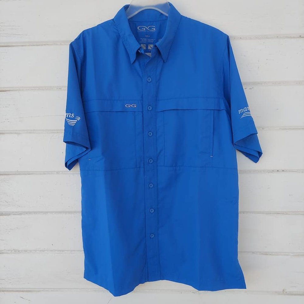 NWT Outdoor Mesh Vented Button Up Short Sleeve Blue Microfiber Shirt Size Medium